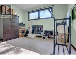 1385 Queen Crescent, Moose Jaw, SK S6H3G5 Photo 24