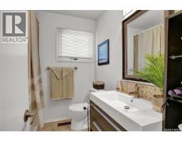 1385 Queen Crescent, Moose Jaw, SK S6H3G5 Photo 25