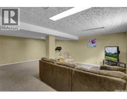 1385 Queen Crescent, Moose Jaw, SK S6H3G5 Photo 31