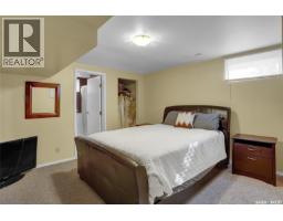 1385 Queen Crescent, Moose Jaw, SK S6H3G5 Photo 32