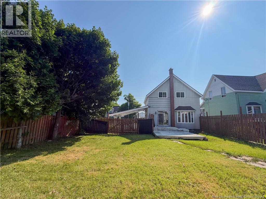 23 Sugarloaf Street - 3