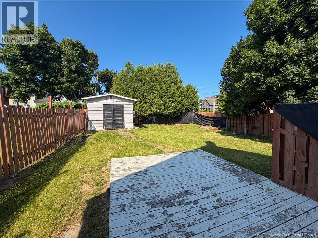 23 Sugarloaf Street - 4