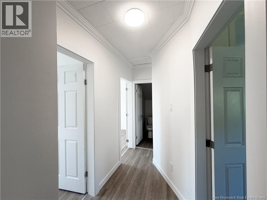 23 Sugarloaf Street - 17