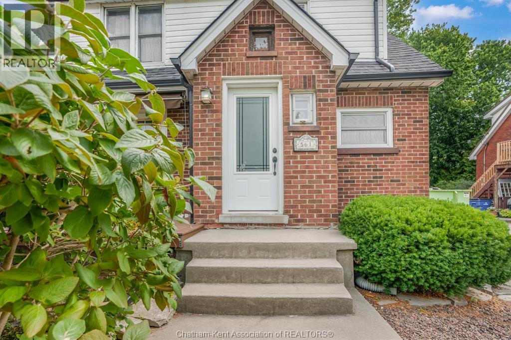 561 QUEEN STREET - Image 5
