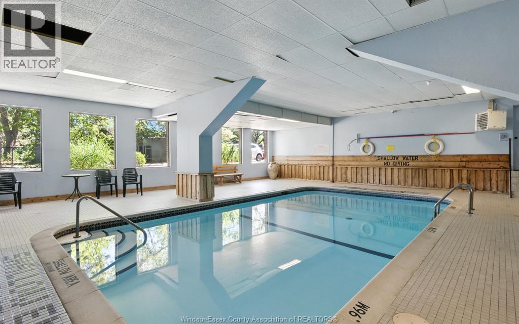 #909 3936 WYANDOTTE STREET East - Image 21