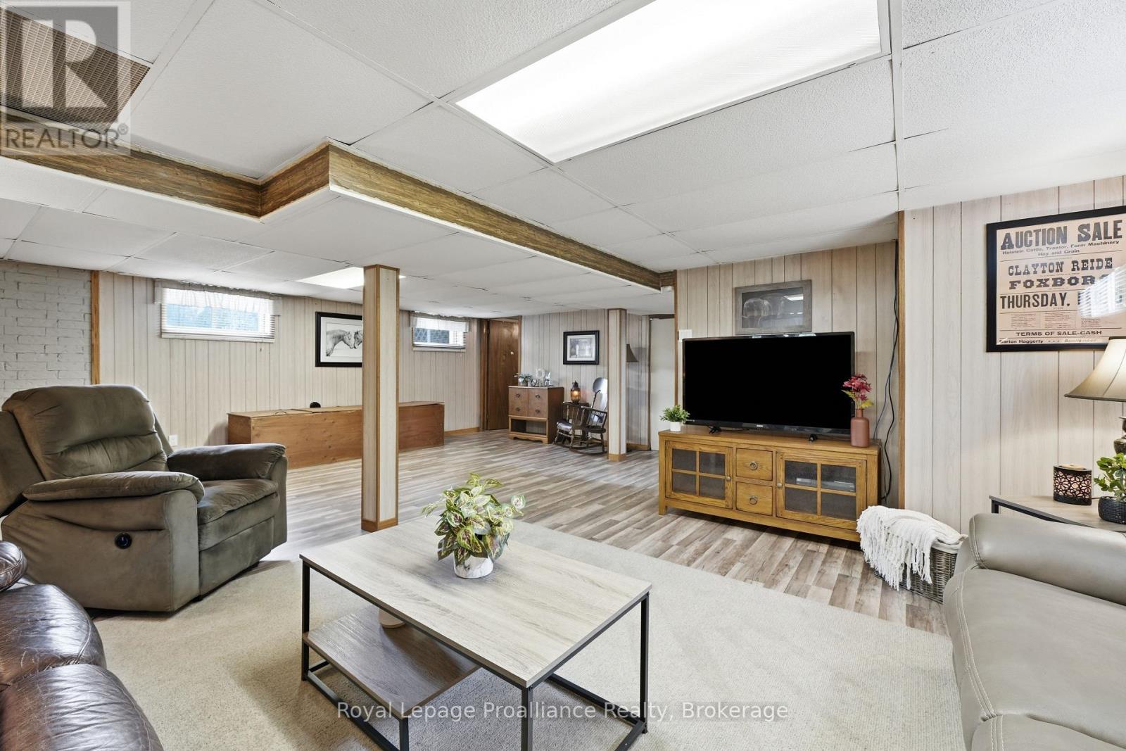 384 CARSON ROAD - Image 22