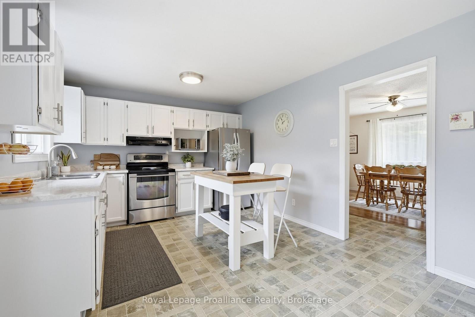384 CARSON ROAD - Image 11