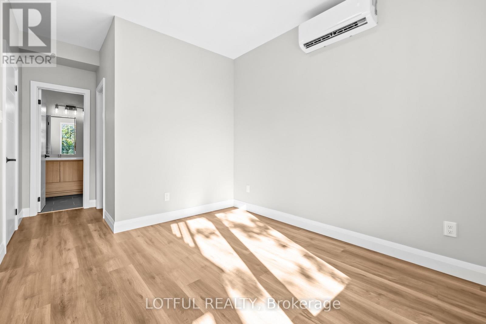 3 Bed, 2 Bath House for Rent in Ottawa – D – 516 TWEEDSMUIR AVENUE, Ottawa – MLS# X13615400 - Image 16