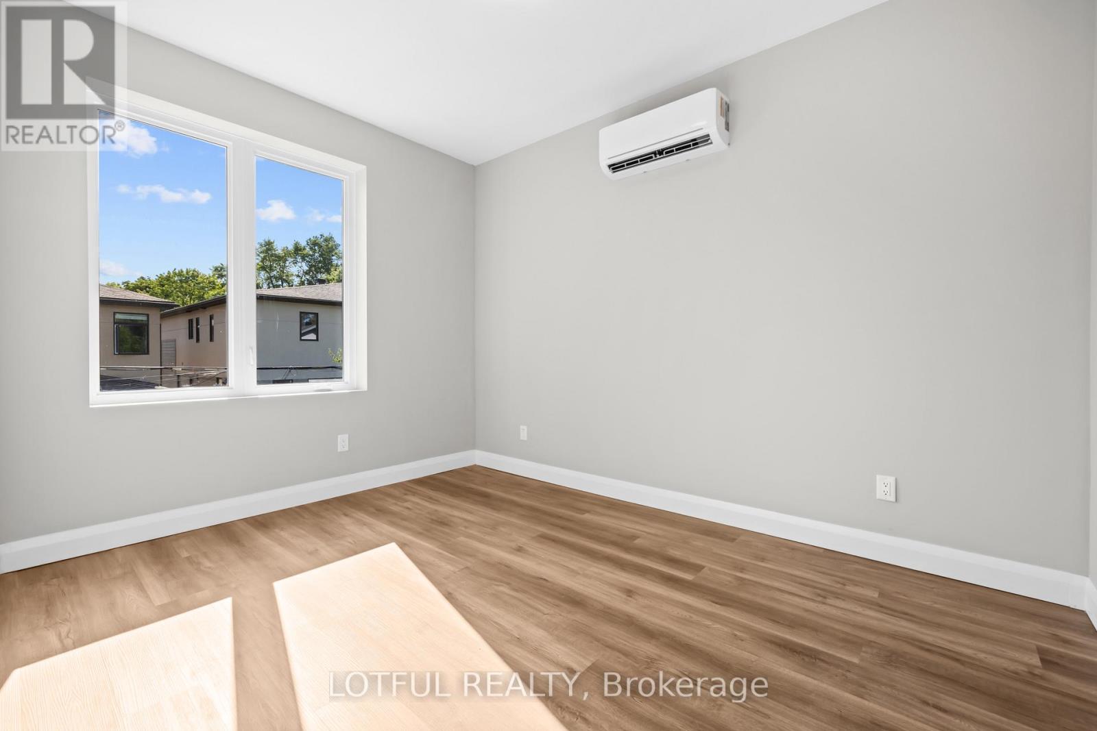 3 Bed, 2 Bath House for Rent in Ottawa – D – 516 TWEEDSMUIR AVENUE, Ottawa – MLS# X13615400 - Image 24