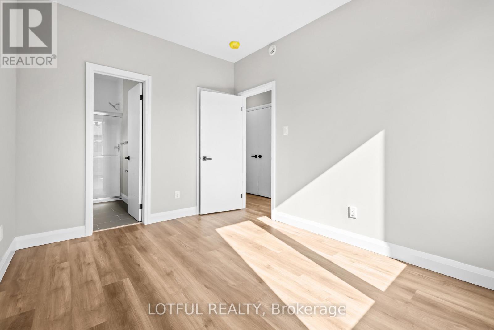 3 Bed, 2 Bath House for Rent in Ottawa – D – 516 TWEEDSMUIR AVENUE, Ottawa – MLS# X13615400 - Image 25