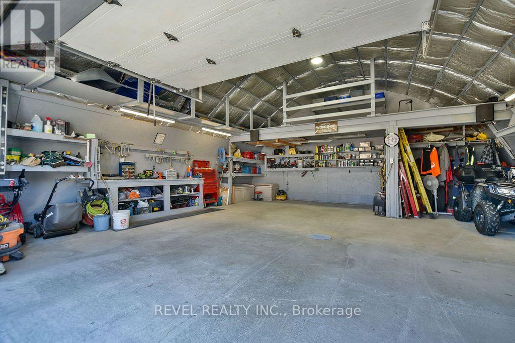 57 HUDSON CRESCENT - 5