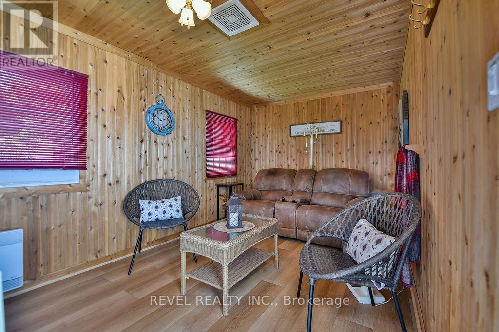 57 HUDSON CRESCENT - 9