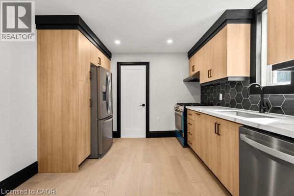 105 ROTHSAY Avenue - 14