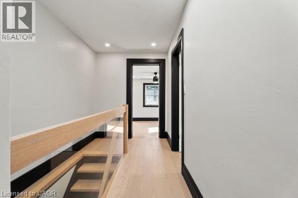 105 ROTHSAY Avenue - 17