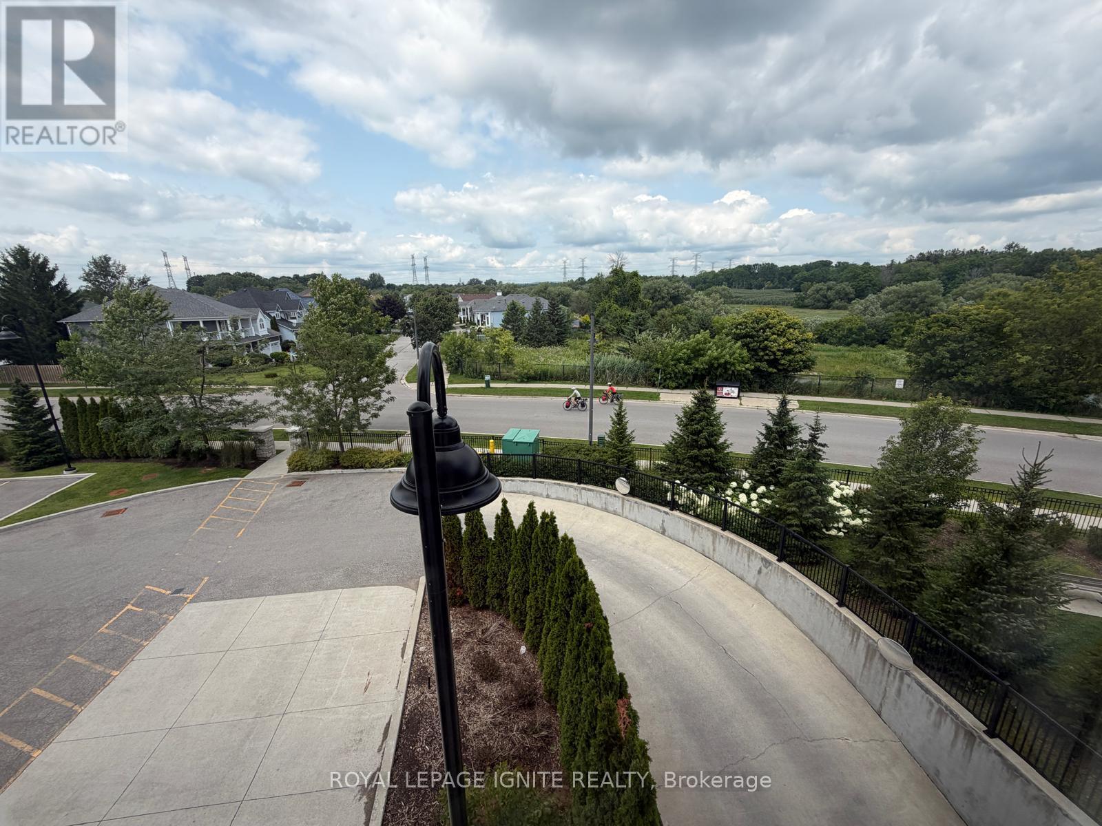 #301 65 SHIPWAY AVENUE - Image 25