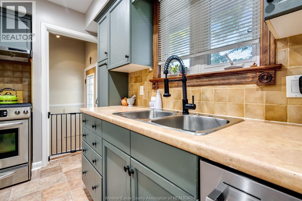 3260 Everts AVENUE - Image 10