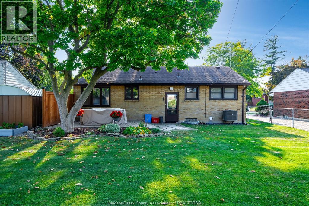 3260 Everts AVENUE - 34