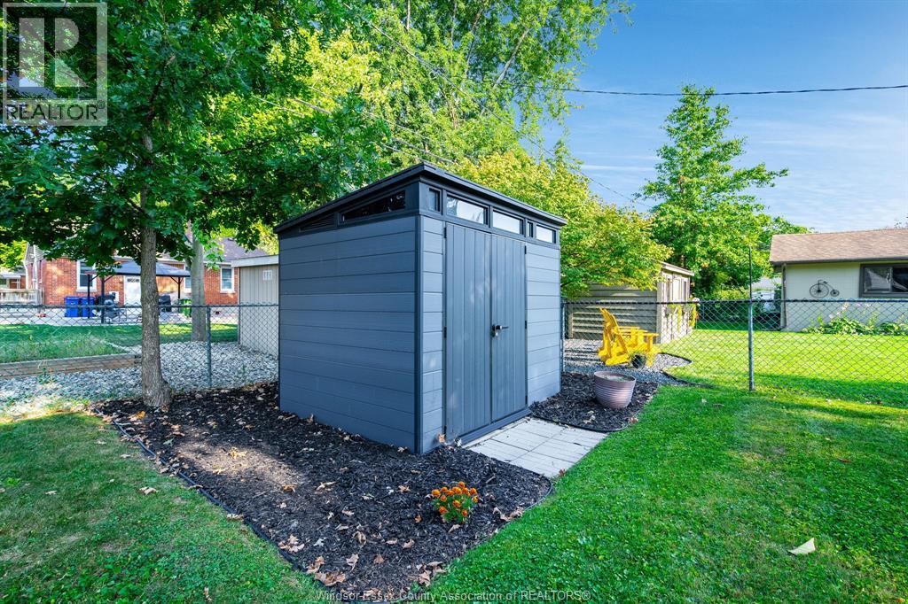 3260 Everts AVENUE - 35