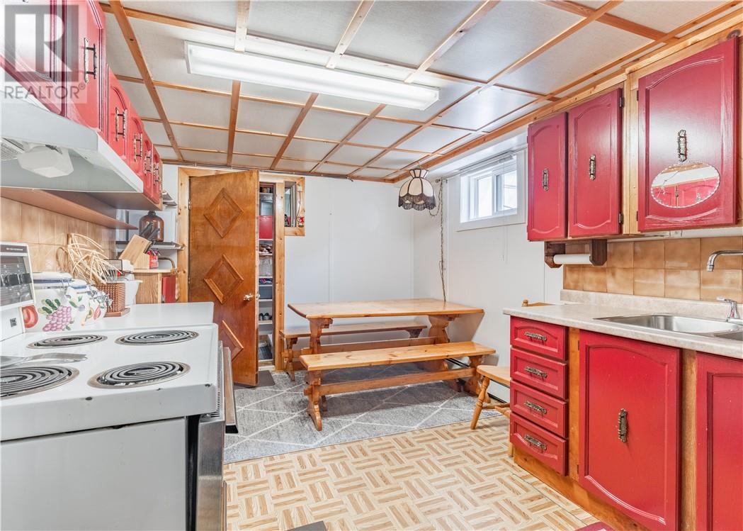 163 Patricia Street - 25