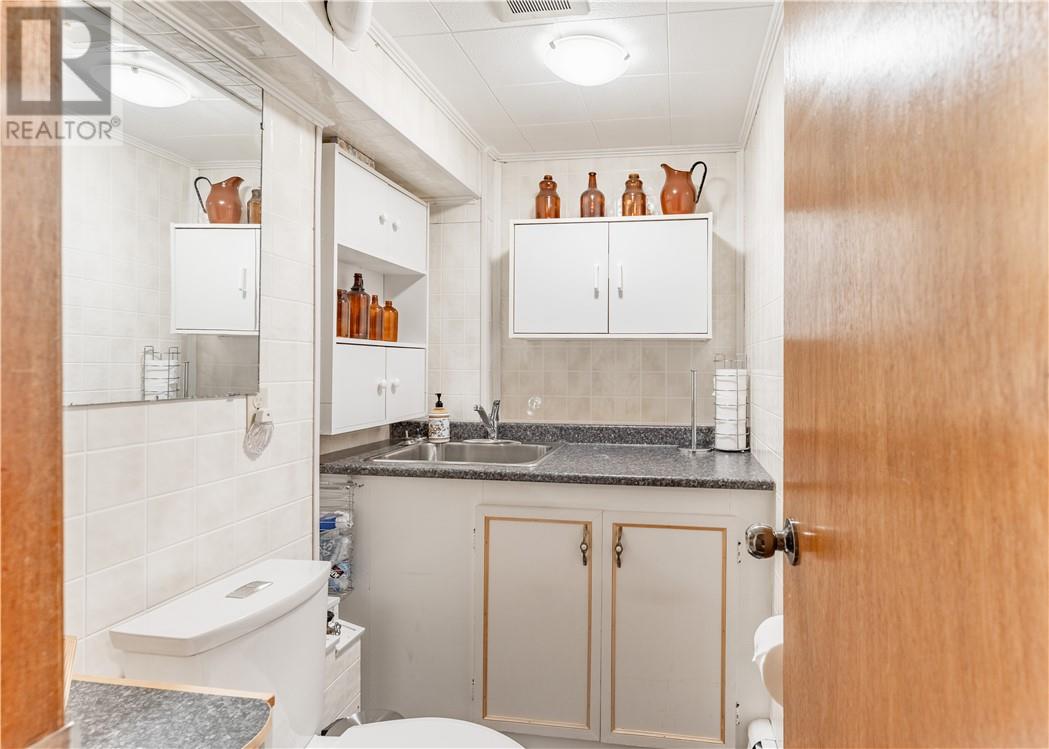 163 Patricia Street - 33