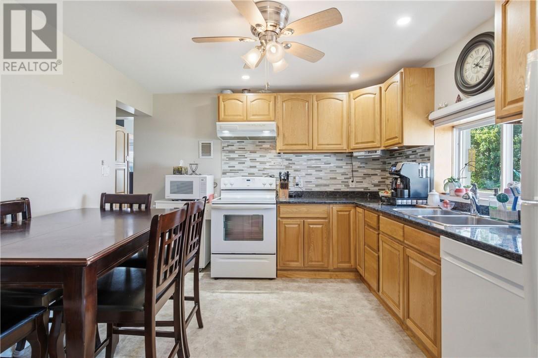 526 WOOD Street - 2