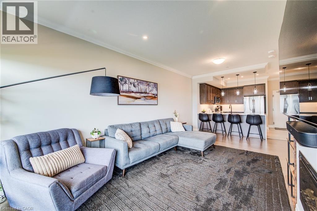 #1109 1880 GORDON Street - 19