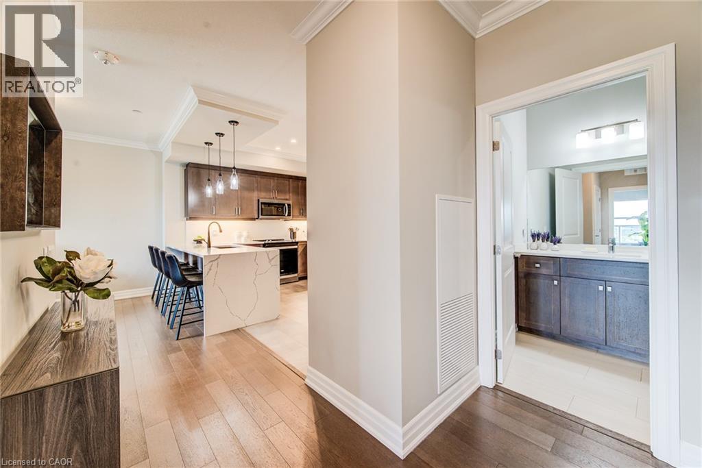 #1109 1880 GORDON Street - 22
