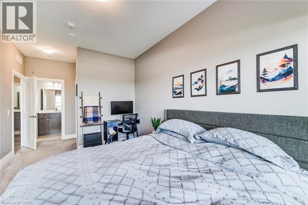 #1109 1880 GORDON Street - 29