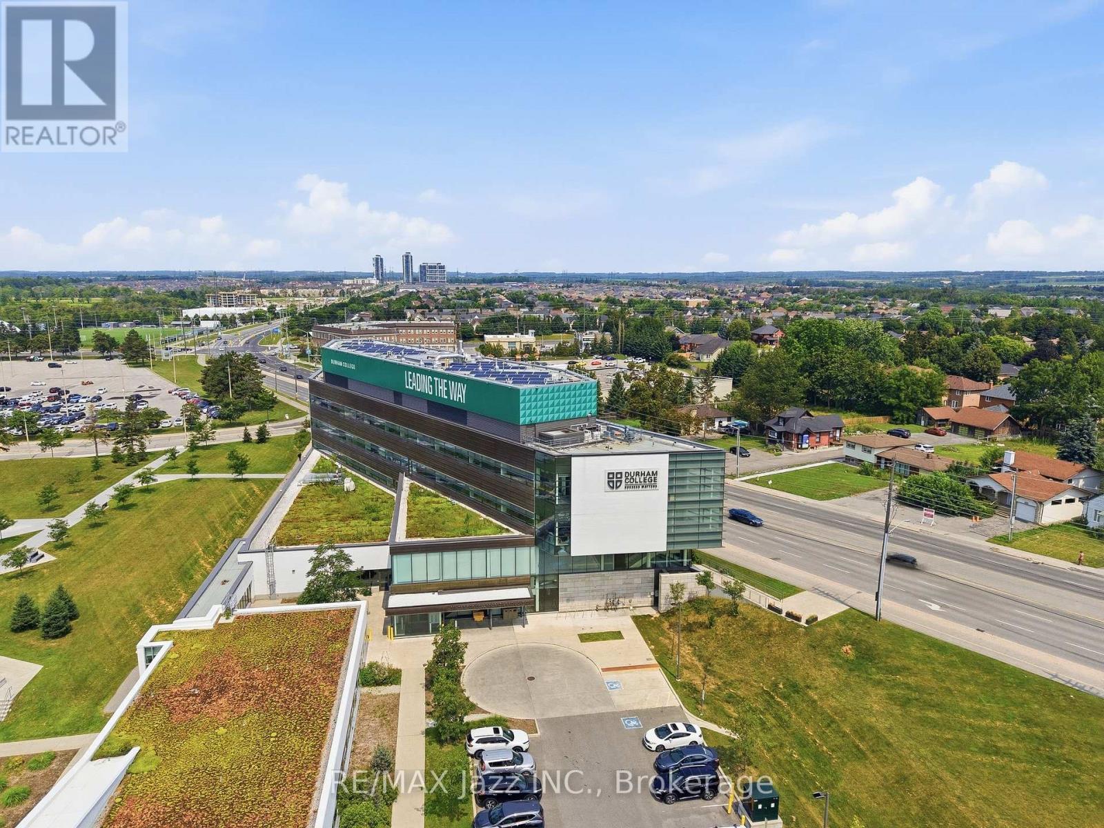 1855 DALHOUSIE CRESCENT - 45