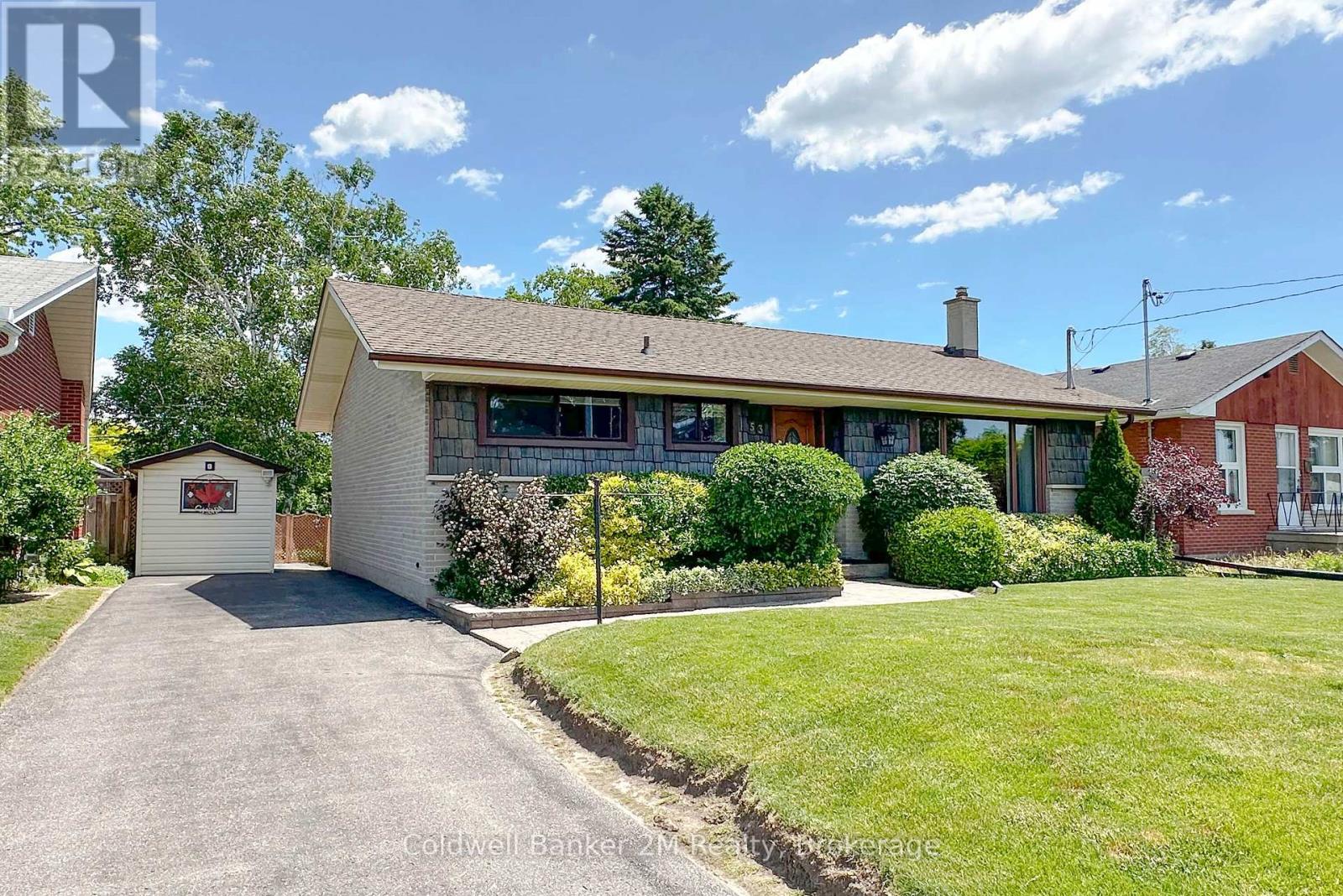 453 ROSMERE STREET - 21
