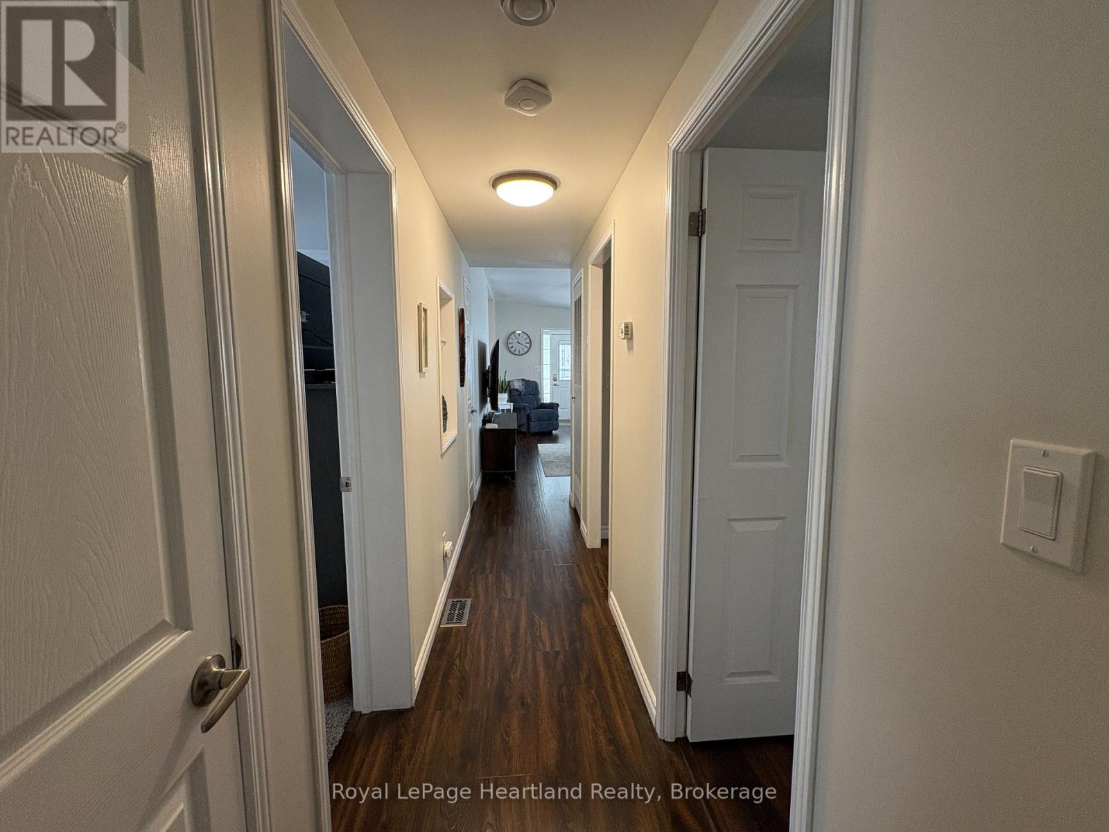 15 HURON LANE - Image 19