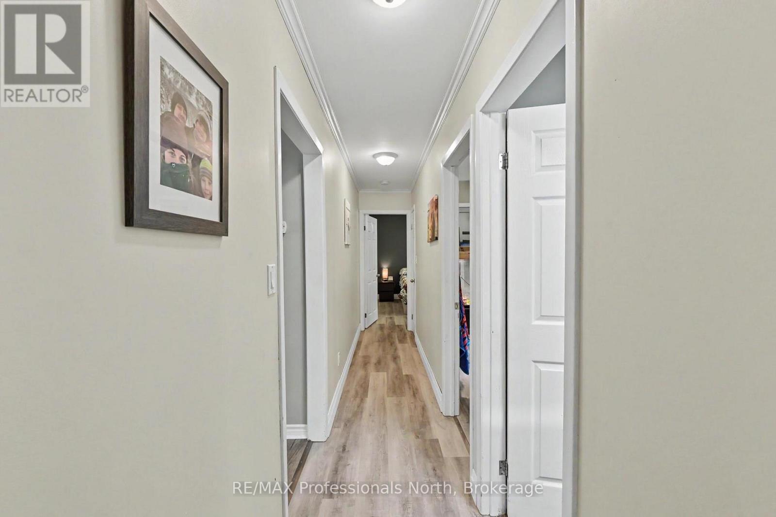 12 STOUFFER STREET - 17