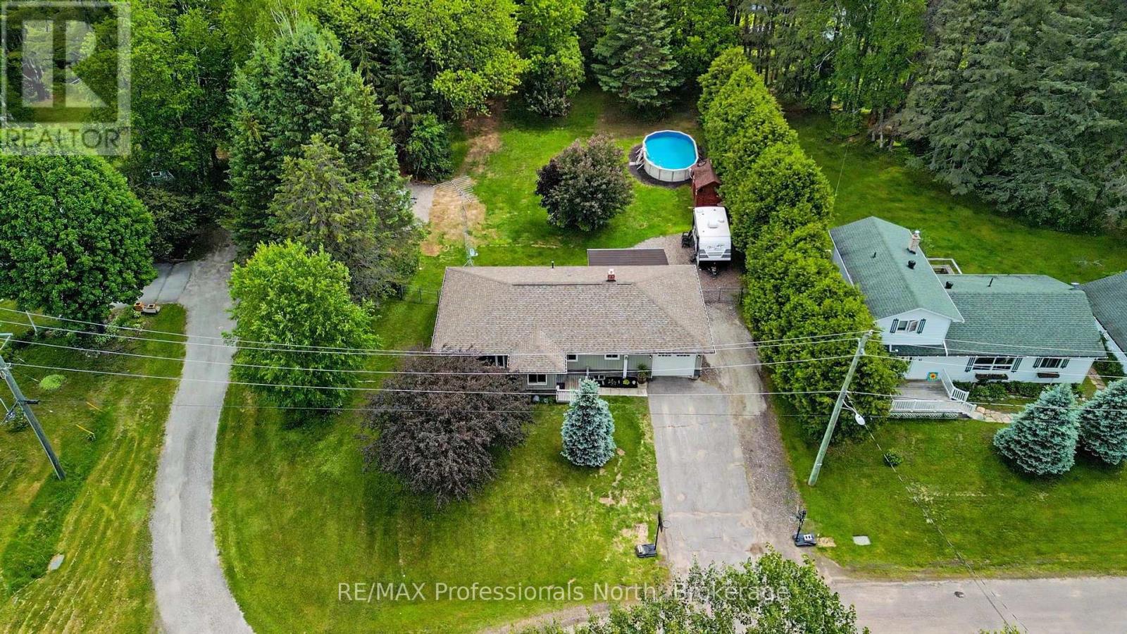 12 STOUFFER STREET - Image 45