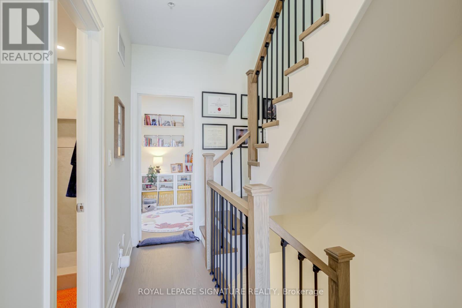 53 ST PAUL STREET - 26