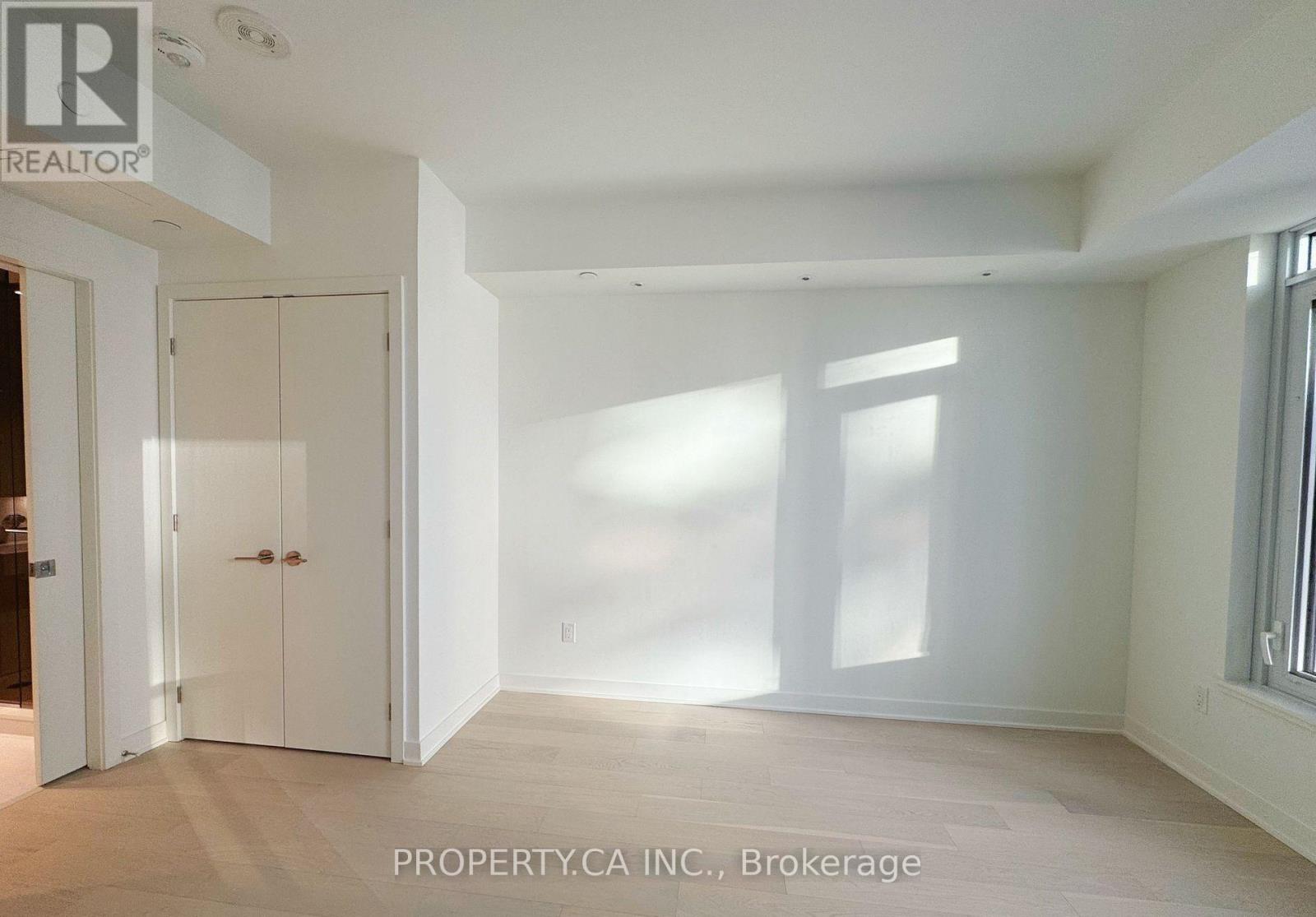 #1007 11 YORKVILLE AVENUE - 6