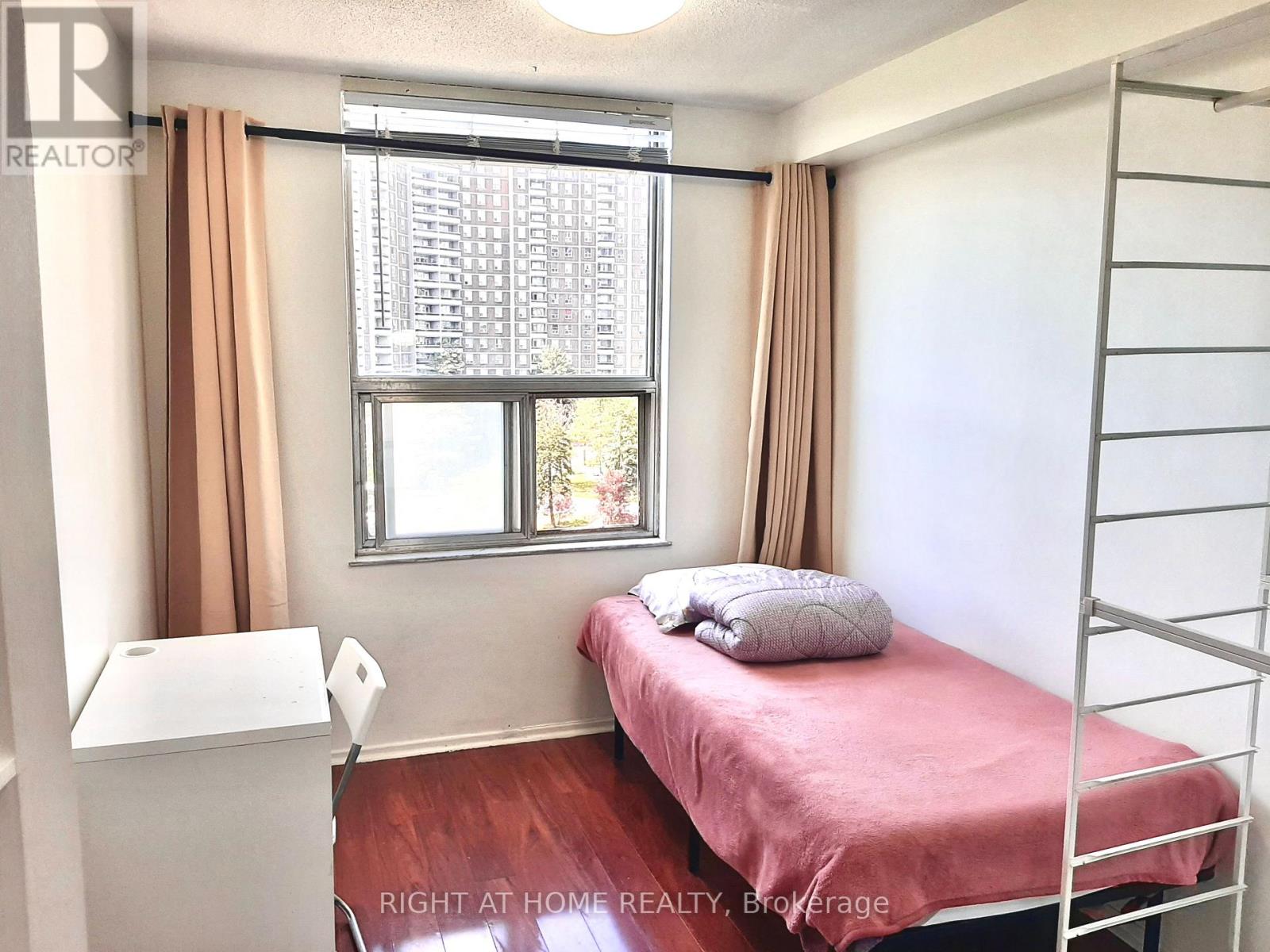 #1008 20 EDGECLIFF GOLFWAY - Image 13