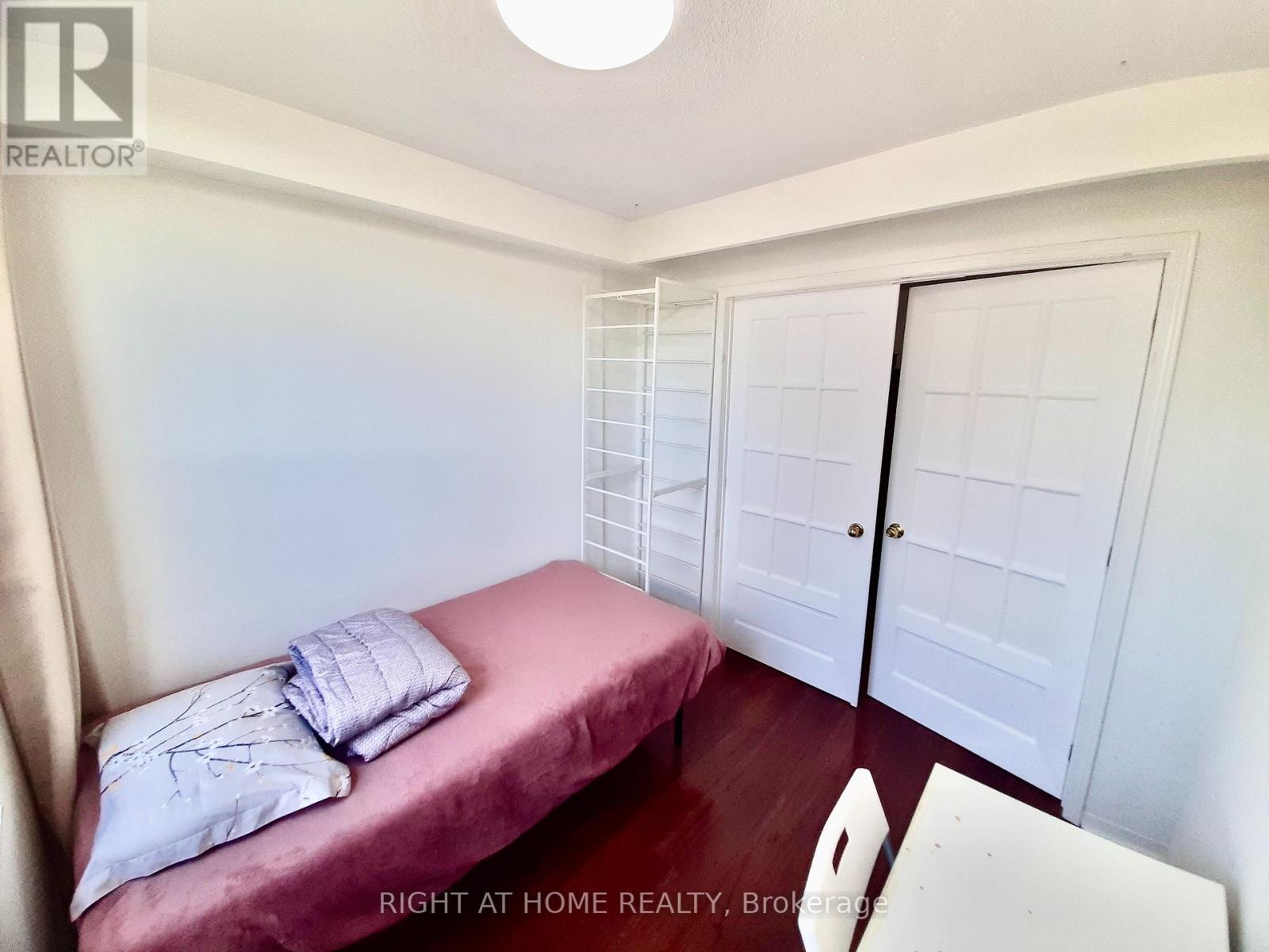 #1008 20 EDGECLIFF GOLFWAY - Image 14