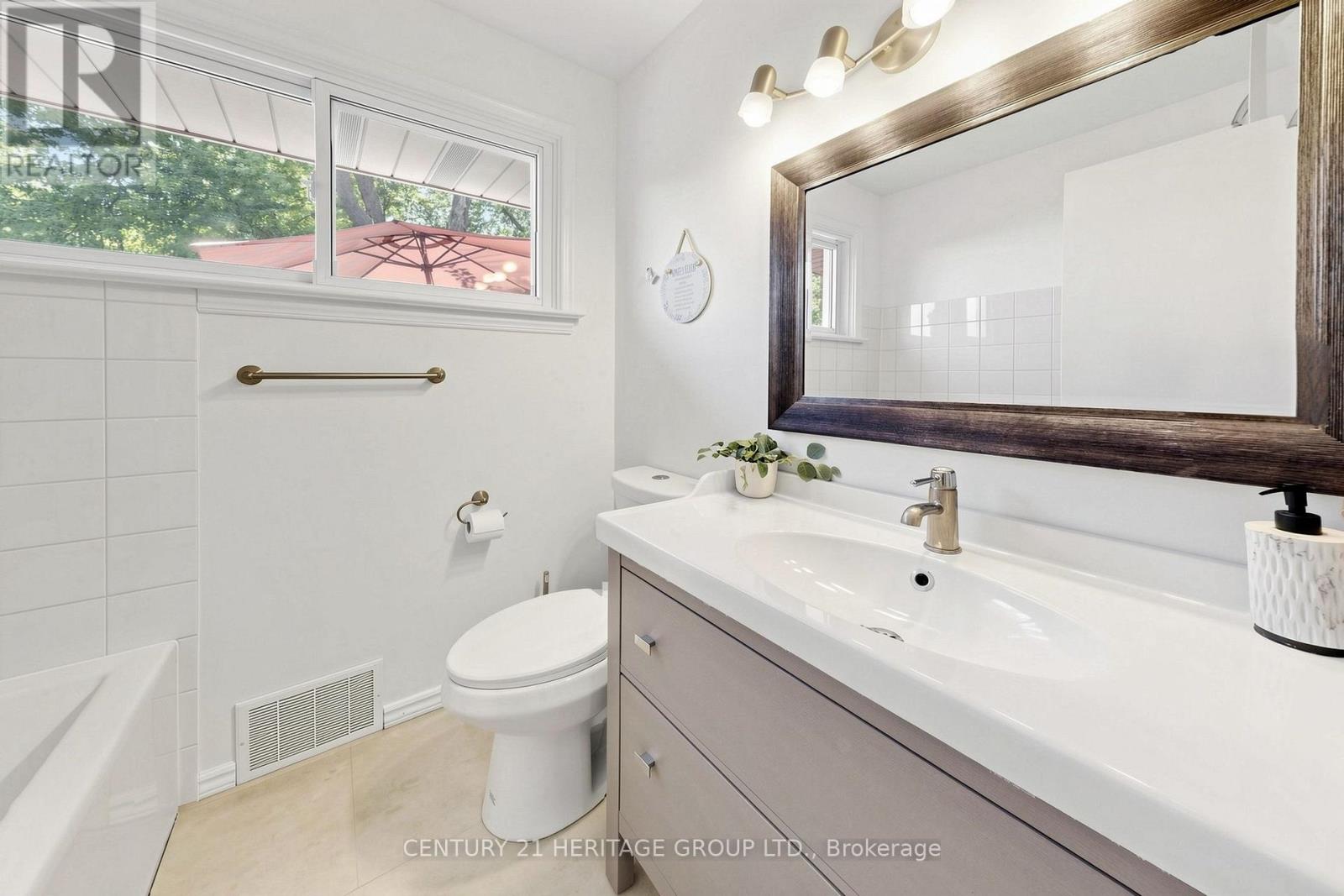 11 ELYNHILL DRIVE - Image 26