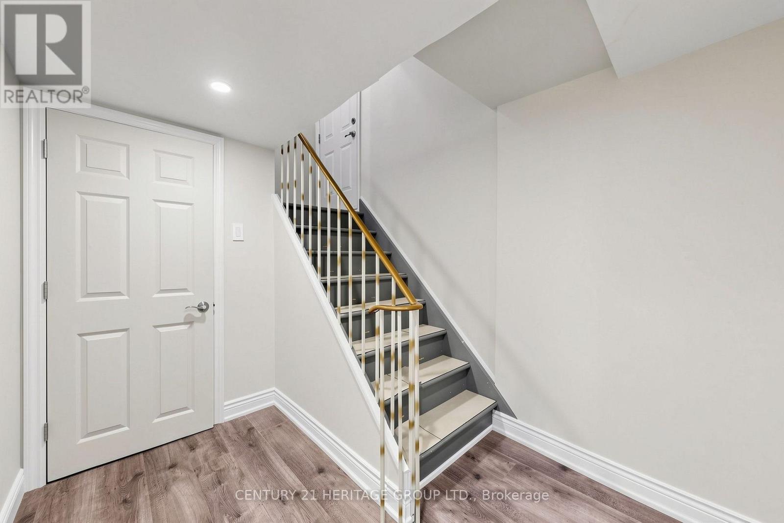 11 ELYNHILL DRIVE - Image 28