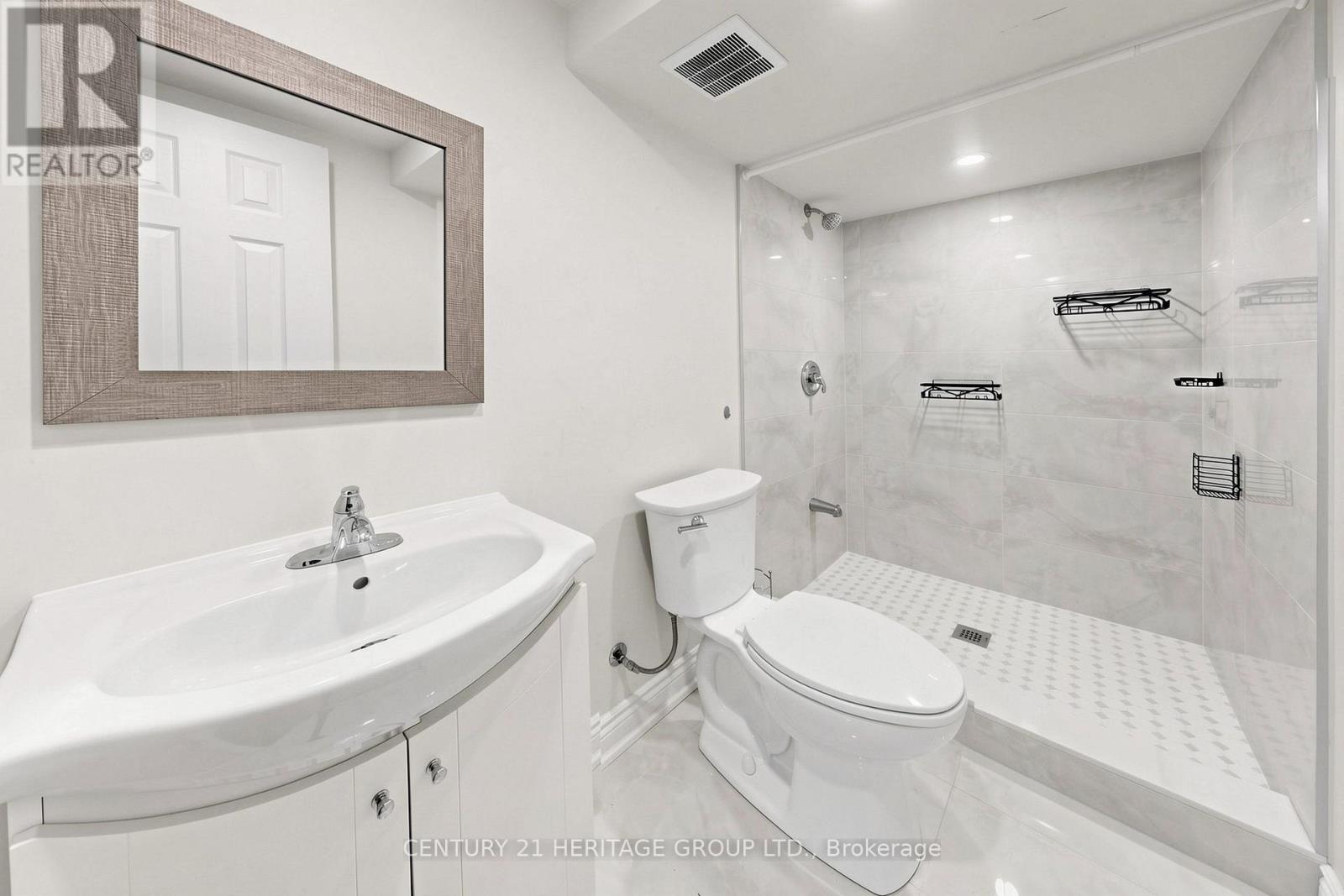 11 ELYNHILL DRIVE - 37