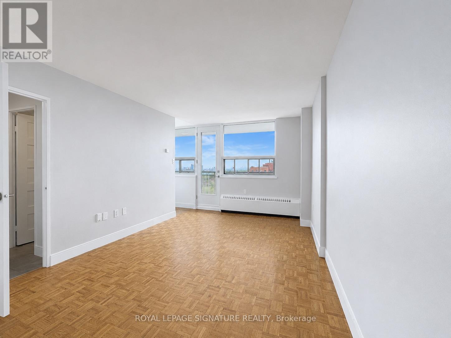 1201 - 1500 BATHURST STREET