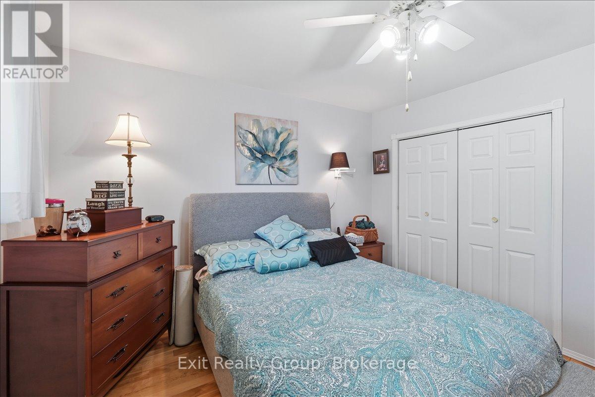 102836 HIGHWAY 7 - Image 15