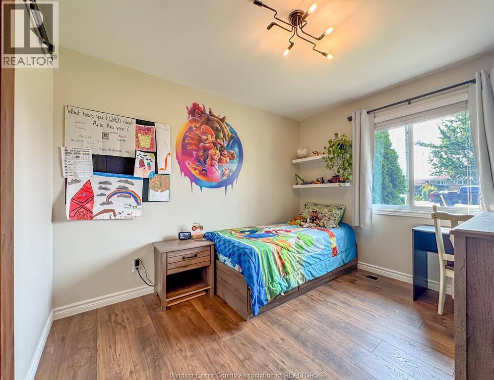 281 FAIRVIEW East - 21