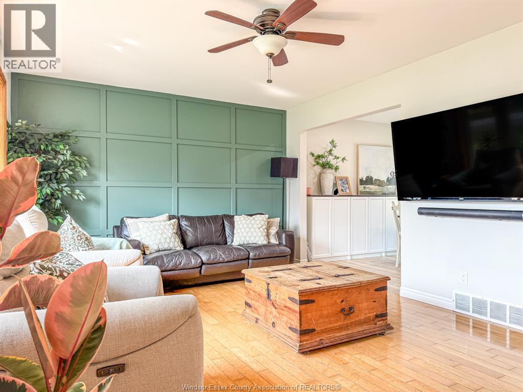 281 FAIRVIEW East - 4