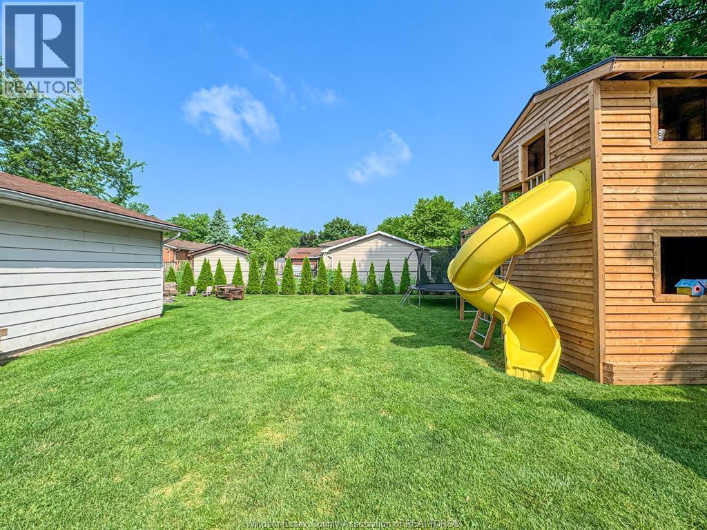 281 FAIRVIEW East - Image 37