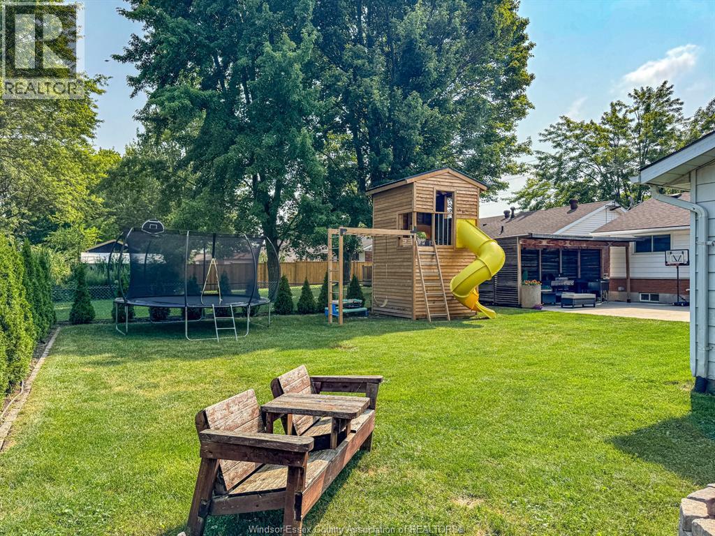 281 FAIRVIEW East - 36