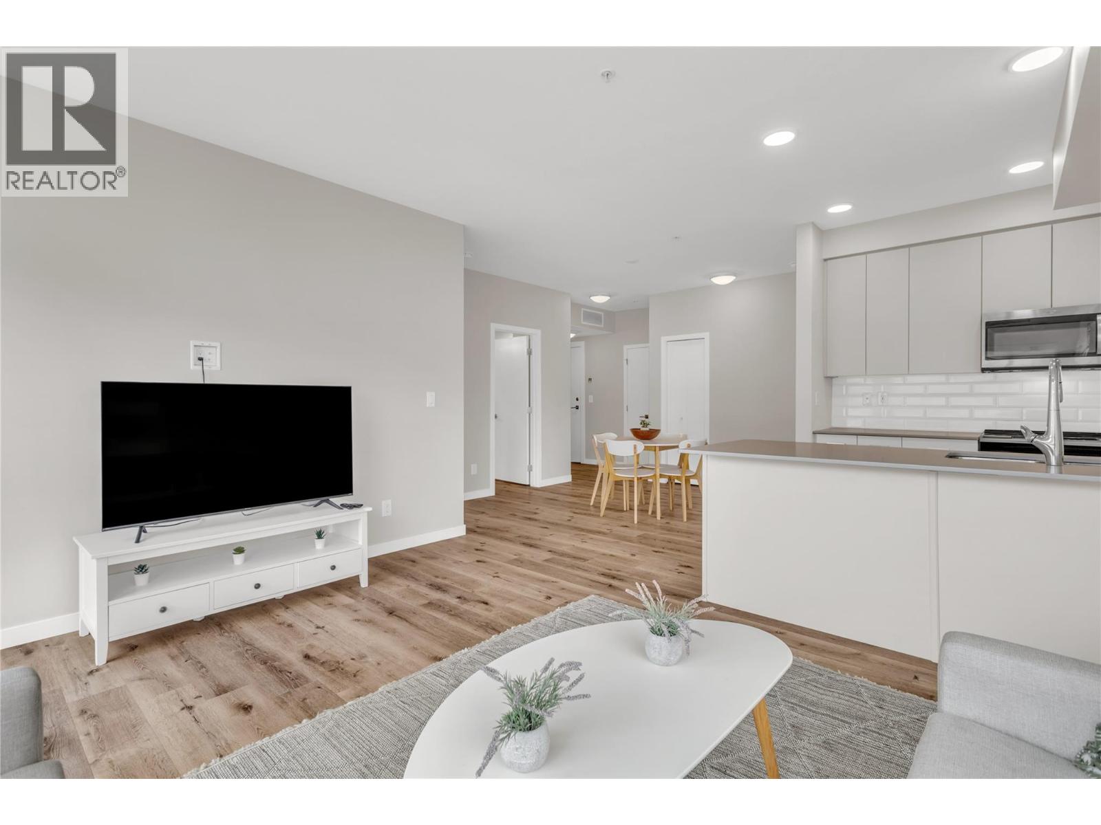 #417 722 Valley Road - Image 16