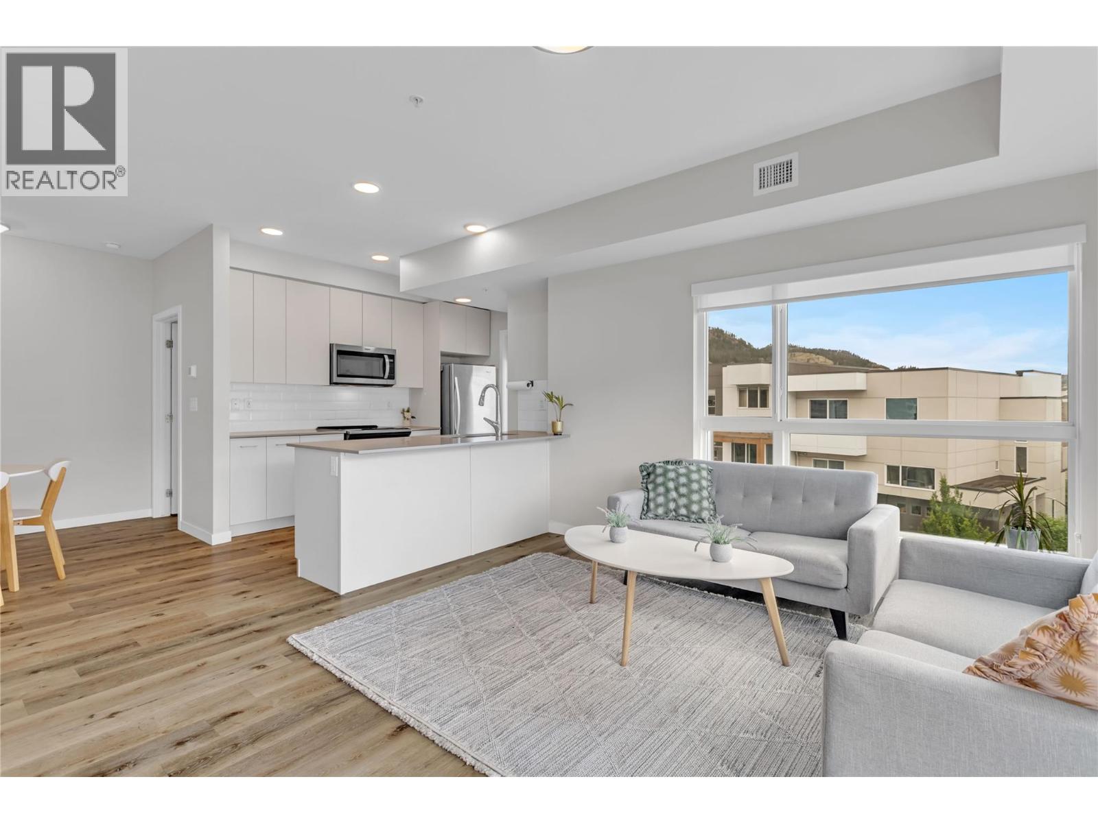 #417 722 Valley Road - Image 15