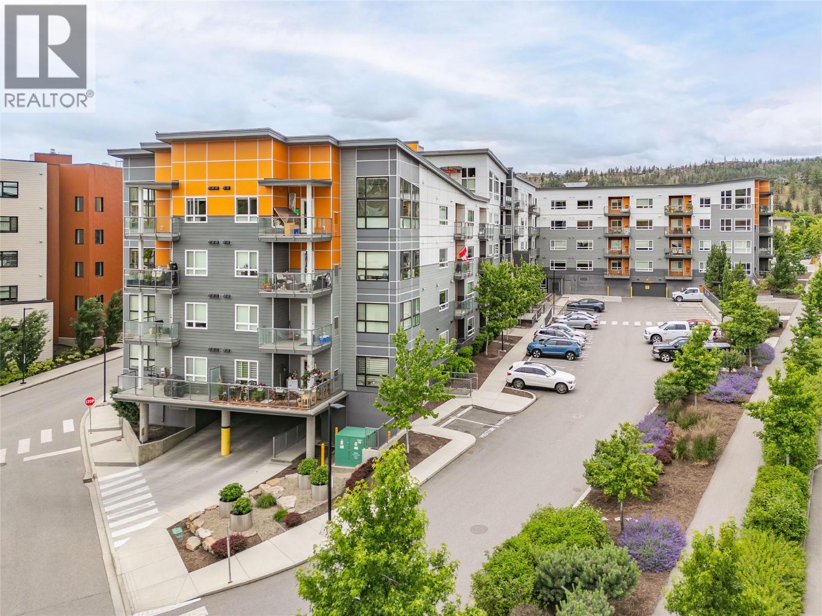 #417 722 Valley Road - 39