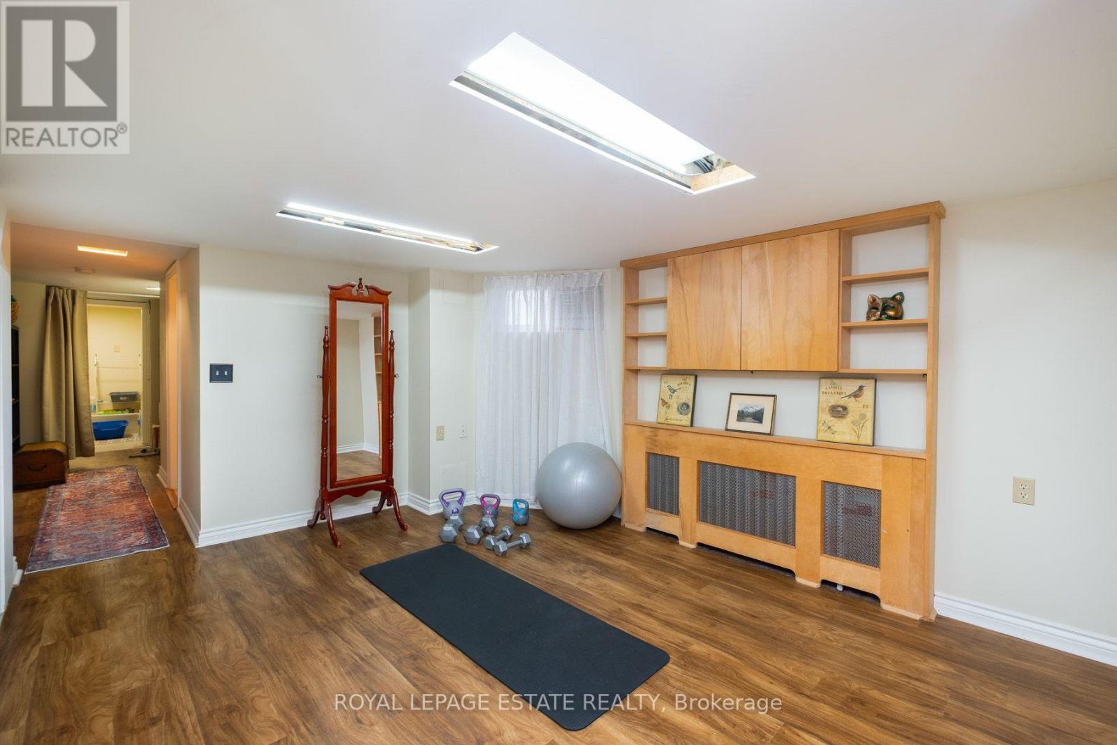 57 HERBERT AVENUE - Image 30